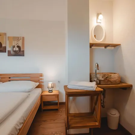 Huettaler By Interhome