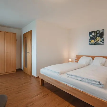 Huettaler By Interhome